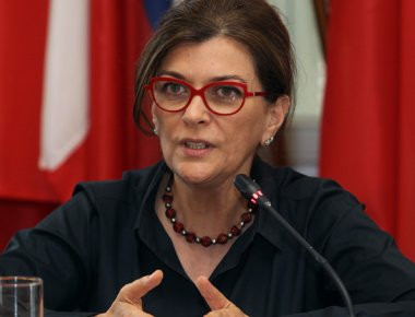 Ρ. Αντωνοπούλου: «46.000 νέες θέσεις εργασίας έως τον Δεκέμβριο»